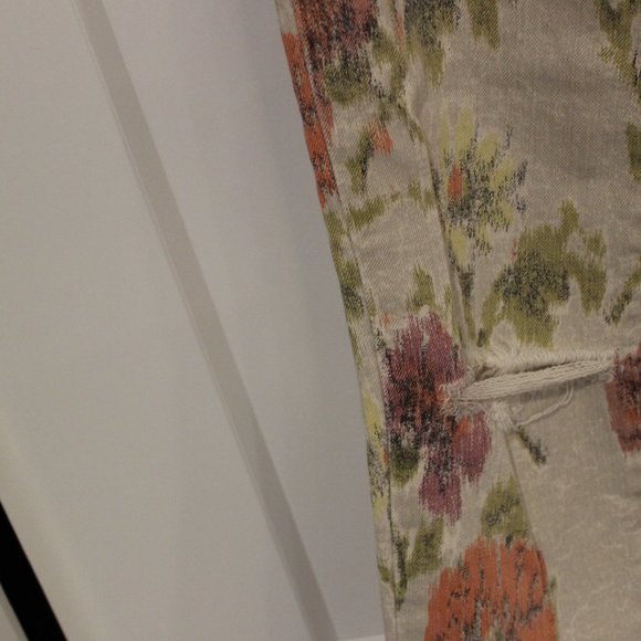 EUC: Pilcro & Letterpress Floral Skinny Jeans: 27 - Picture 5 of 9